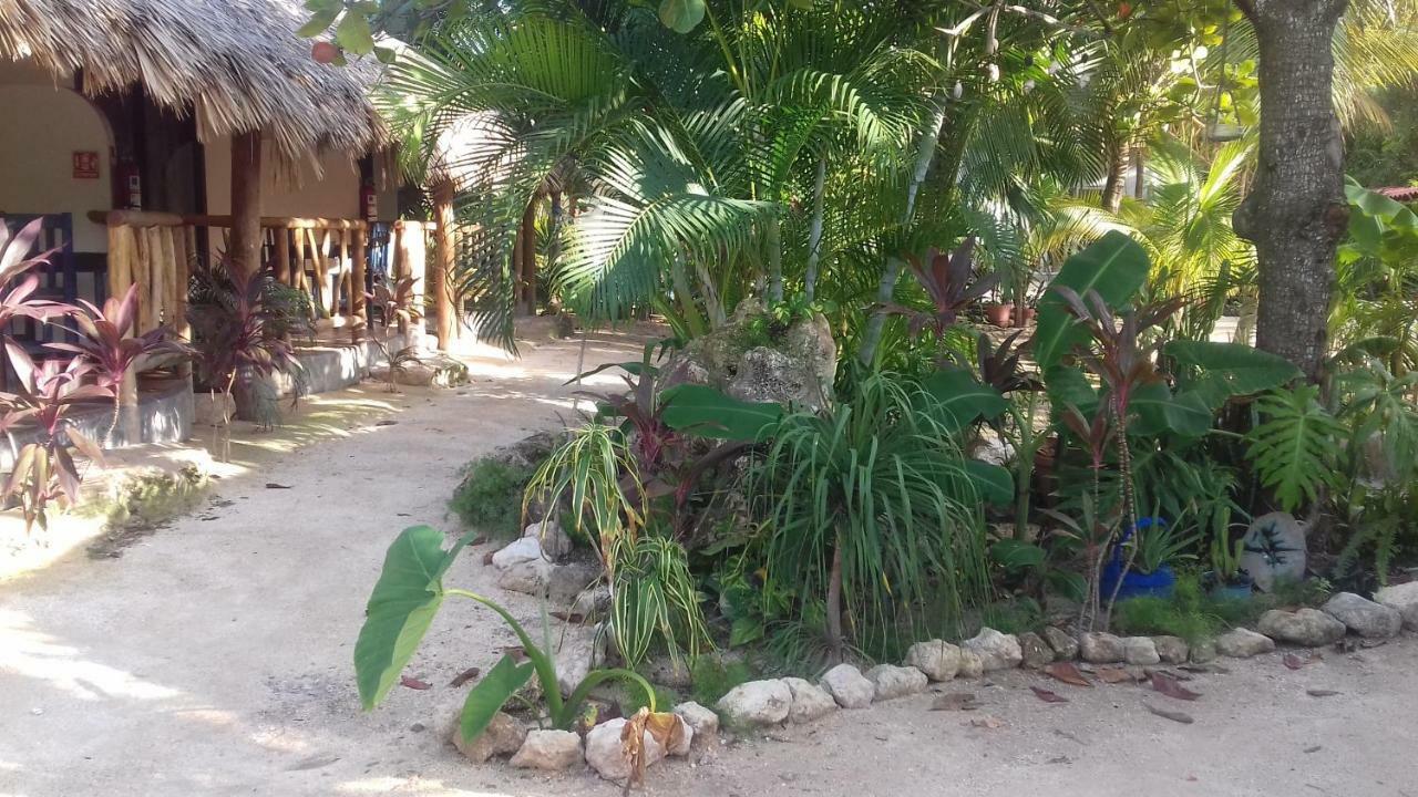 Zamunda Garden View Gasthof 2*